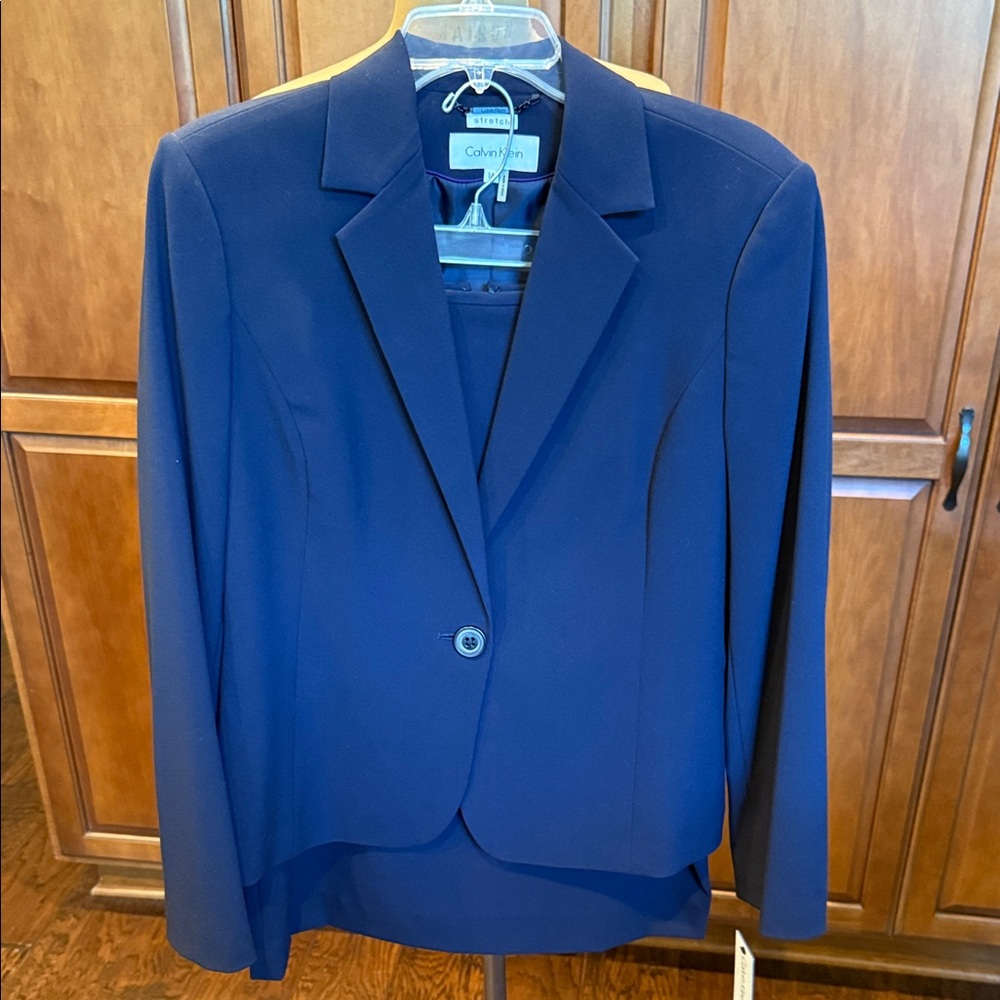 Calvin Klein 2-Piece Navy Suit Jacket with matching Skirt